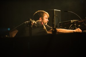 Tastenmagier: Nils Frahm fasziniert bei seinem Auftritt am Montreux Jazz Festival. (Foto: Lionel Flusin)